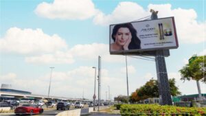 Unipole-Advertising-Company-Dubai-Sheikh-Zayed-Road